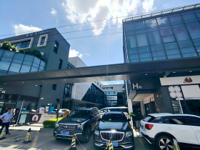 智慧港企业孵化基地